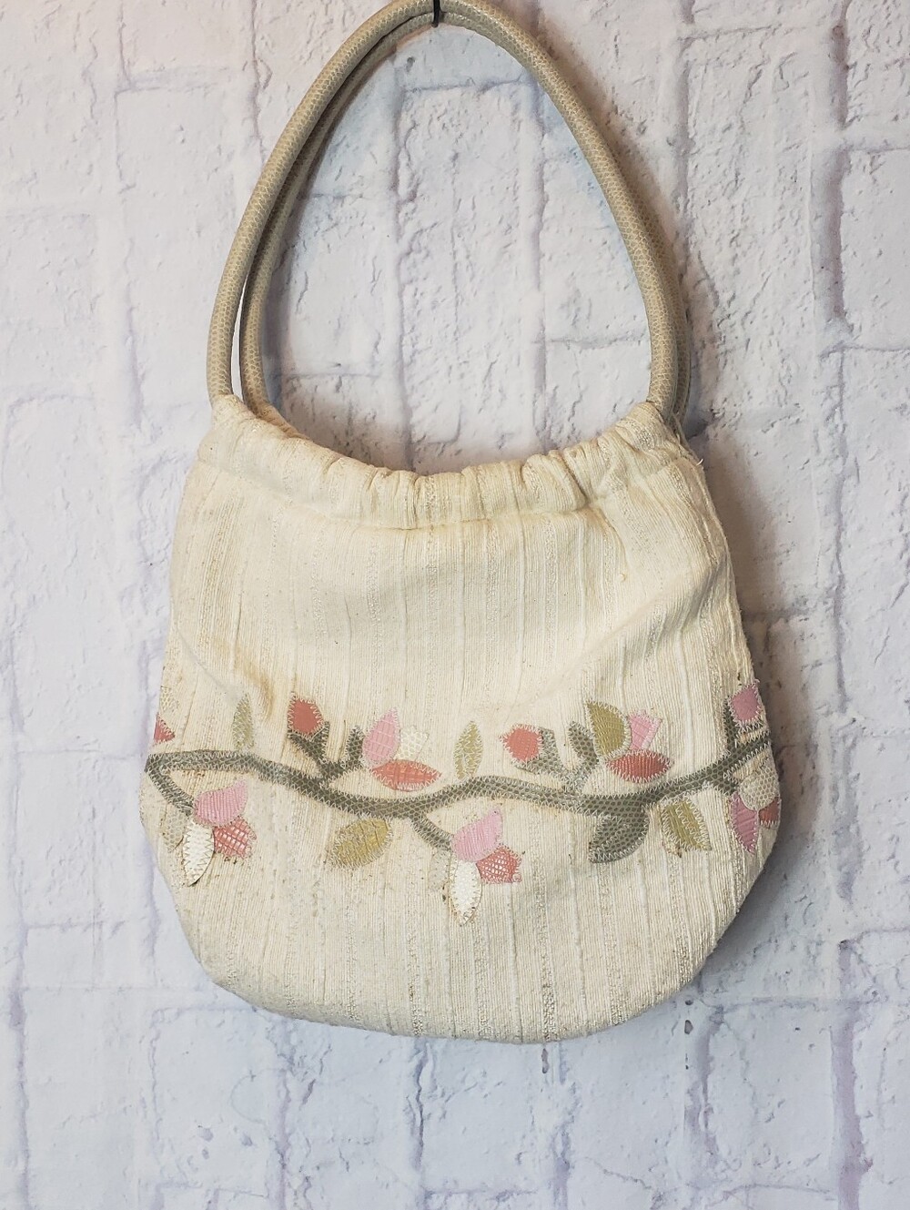 CARPETBAGS Of America Cloth Shoulder Bag